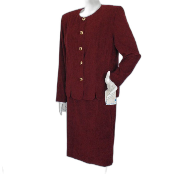 new LESLIE FAY Skirt Suit, 14/16, 2 piece, Jacket & Skirt, Burgundy, washable - Picture 3 of 16